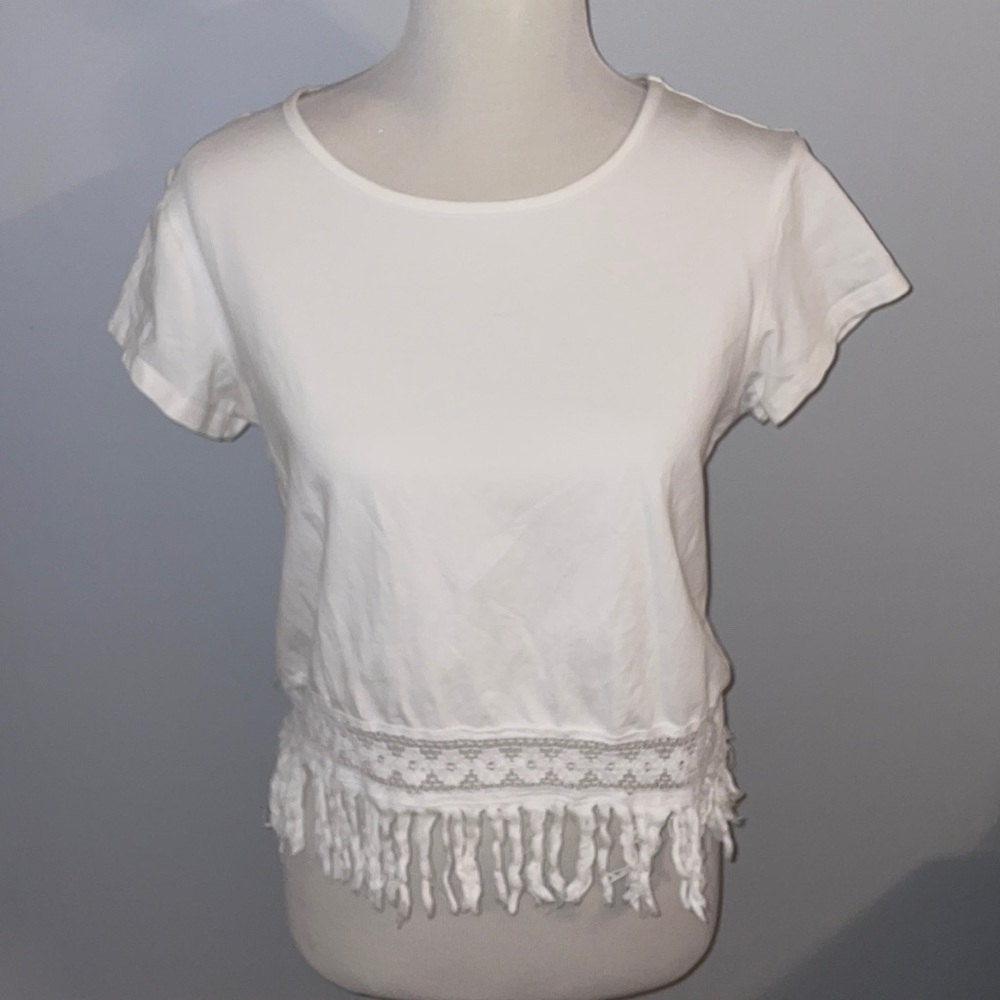 Fringe white top